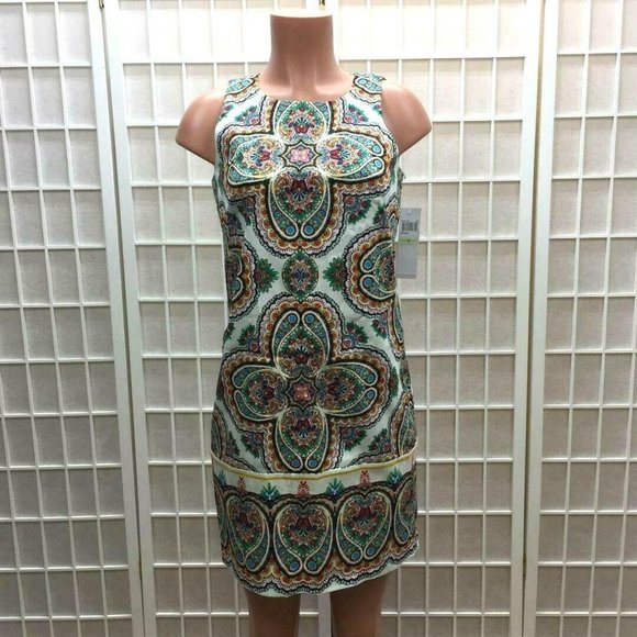 London Times Dresses & Skirts - London Times Scoop Neck Shift Dress Size 4